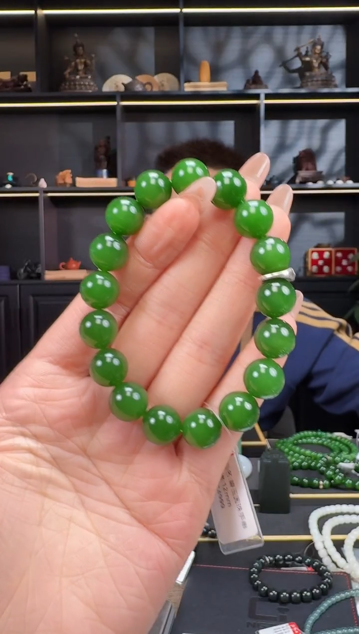 【闪购商品】和田玉1未镶嵌12mm碧玉手串