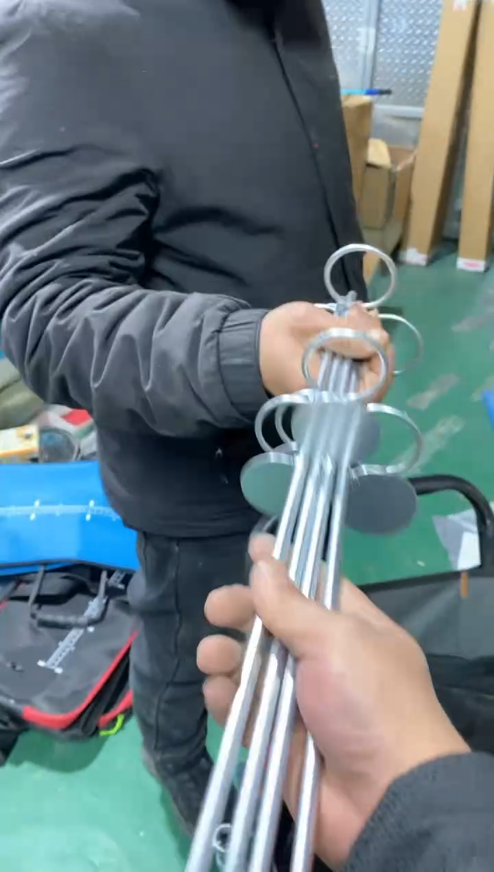 双圈海竿地插四个   