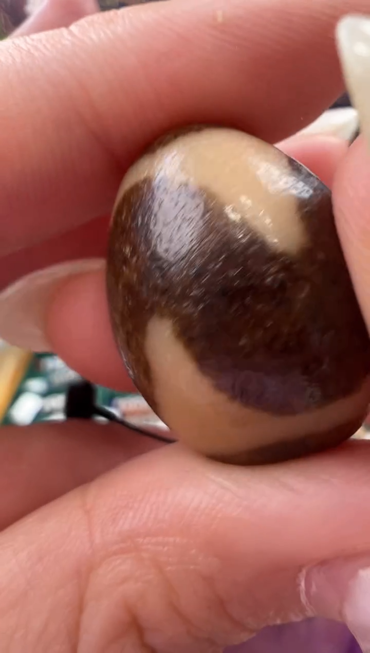 玛瑙/玉髓吊坠(不含链)未镶嵌56.（微瑕）