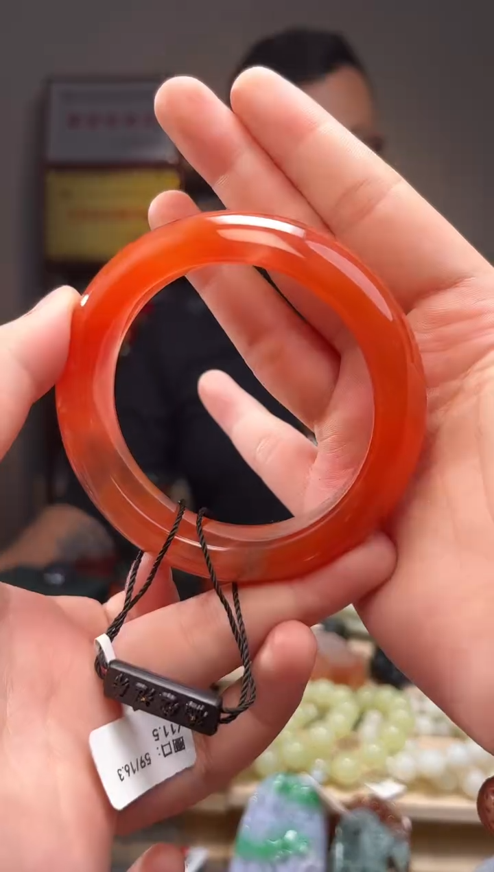 颈饰未镶嵌南红玛瑙58+