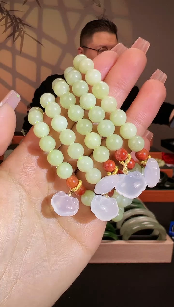 【闪购商品】和田玉手串未镶嵌黄口设计款多样性发一