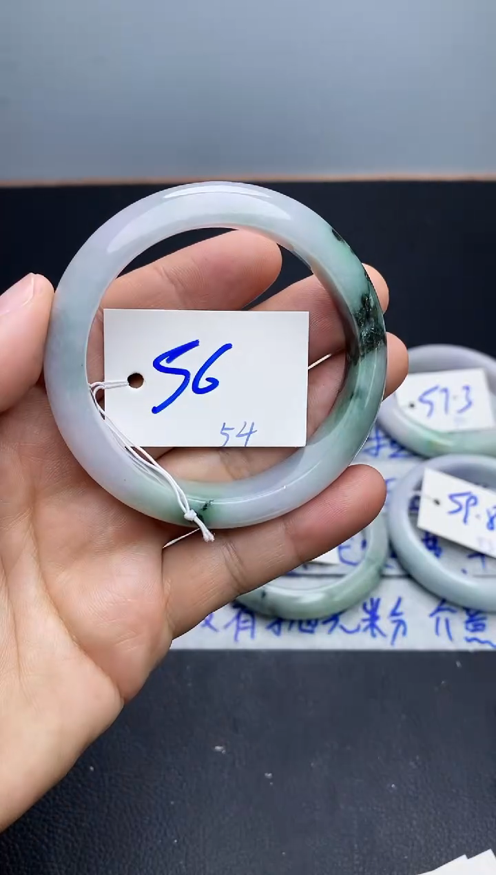 未镶嵌手镯翡翠54