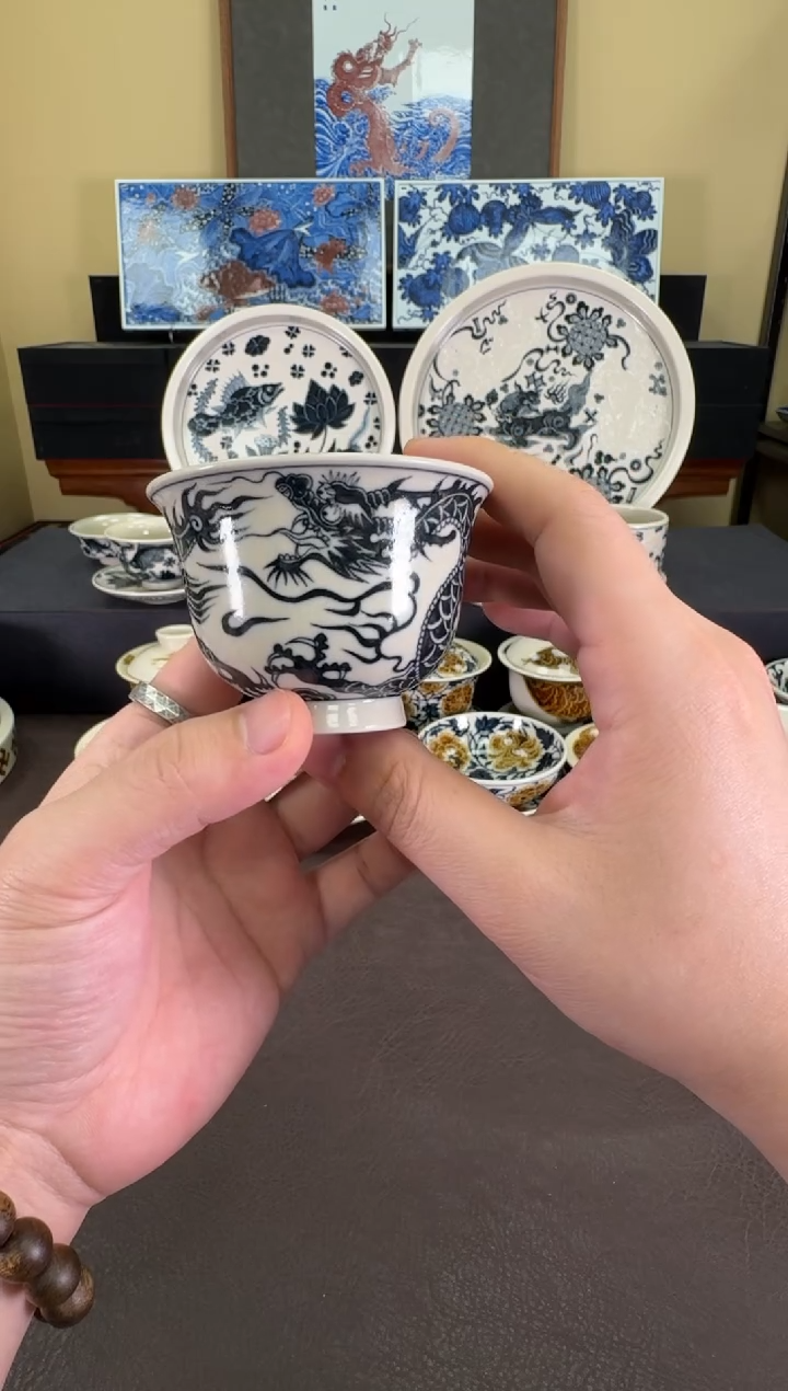 【闪购商品】二号釉1351龙纹铃铛杯