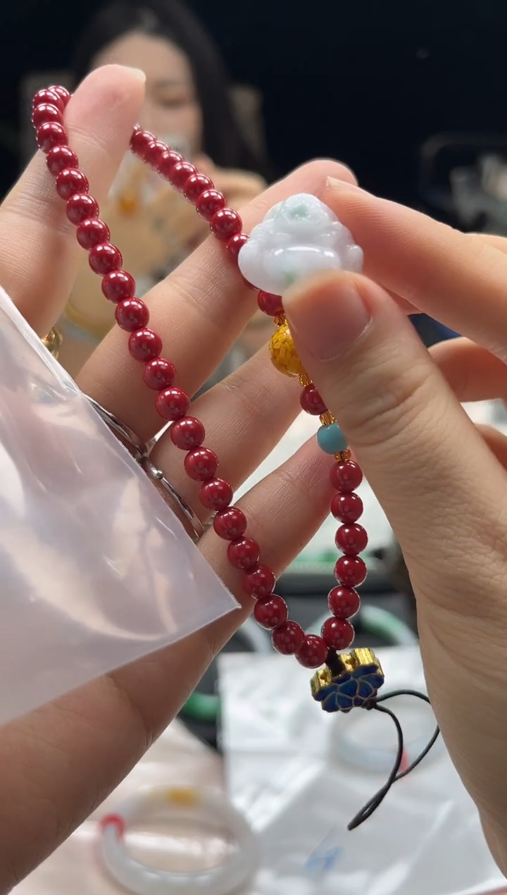 颈饰未镶嵌翡翠1004206080