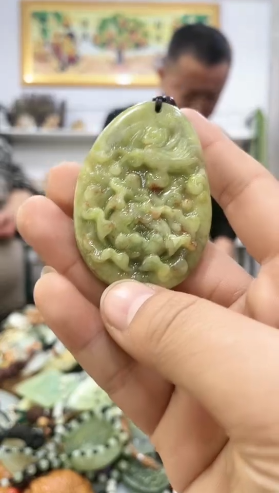 未镶嵌岫玉挂件 1
