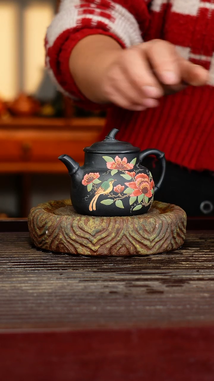 宜兴原矿紫砂壶茶壶宜兴原矿紫砂壶茶壶150C