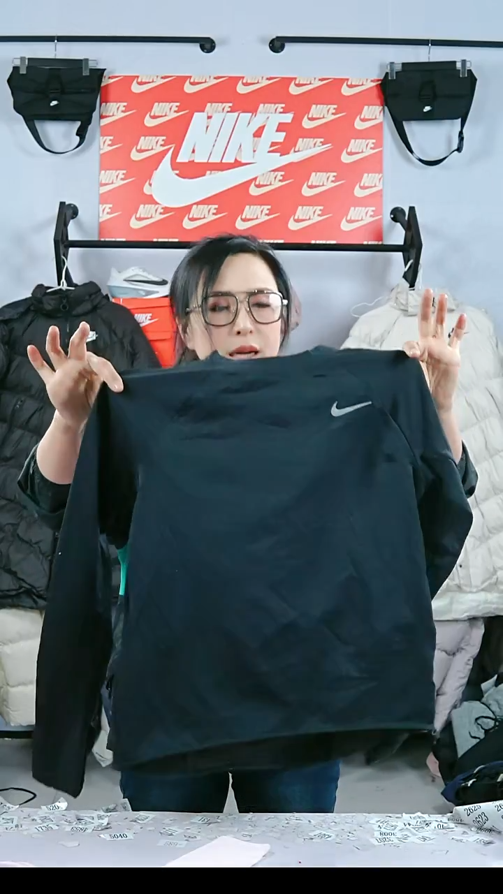 2635闪购编码运动衣以直播间过款为准尺码