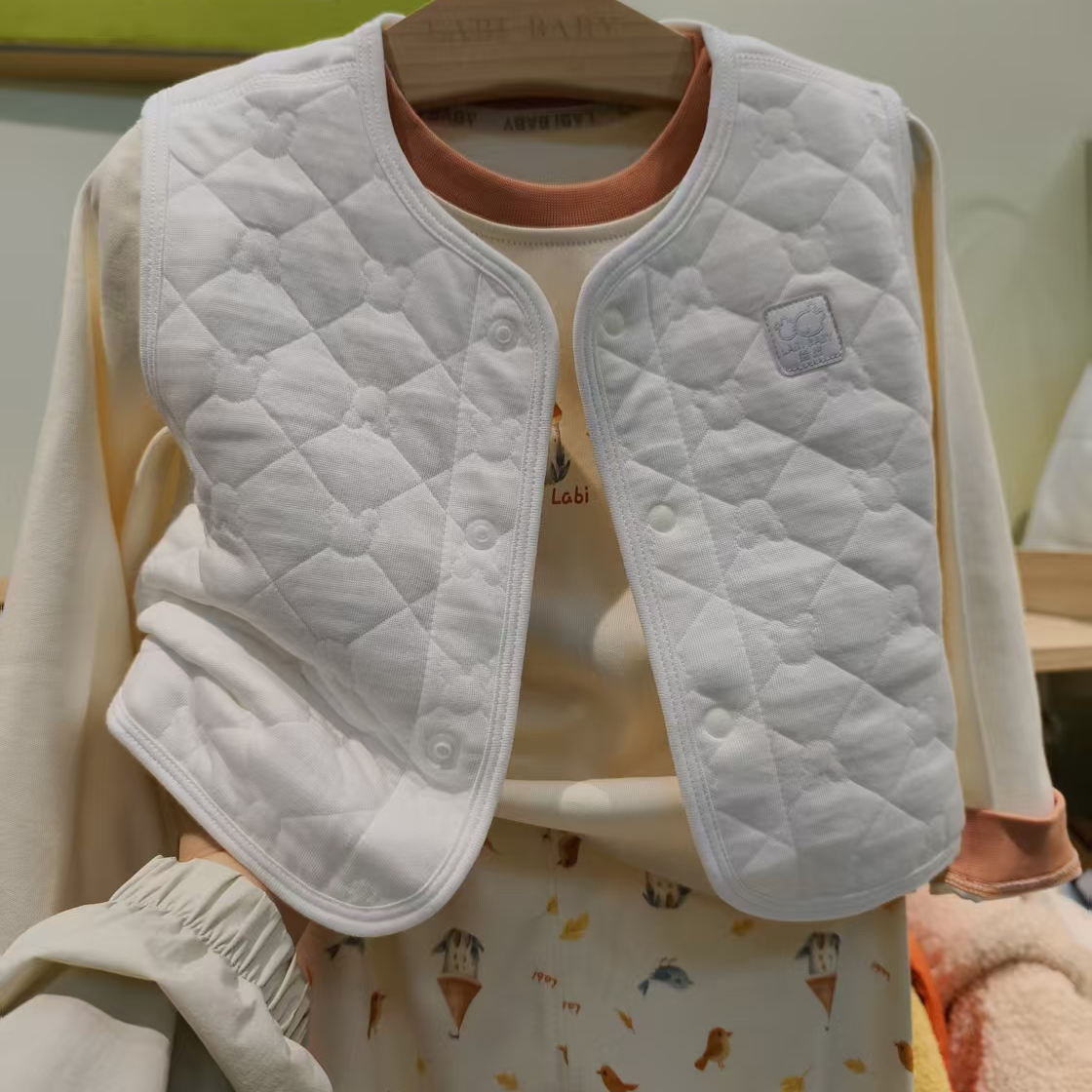 拉比婴儿马甲春秋薄夹棉
