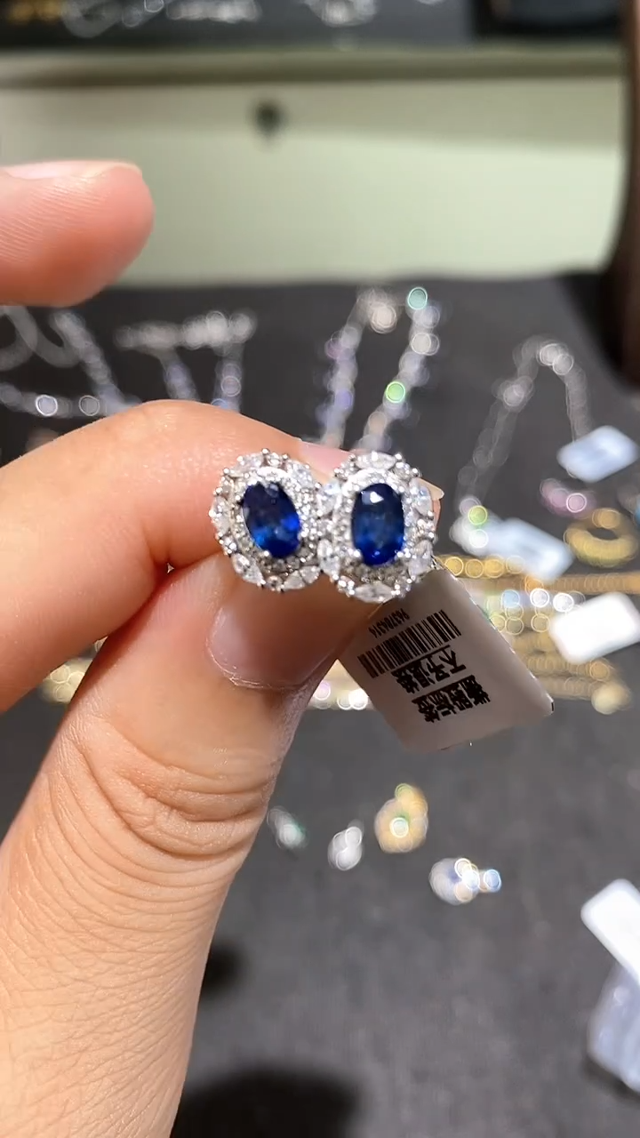 蓝宝石耳饰银S925镶嵌天然