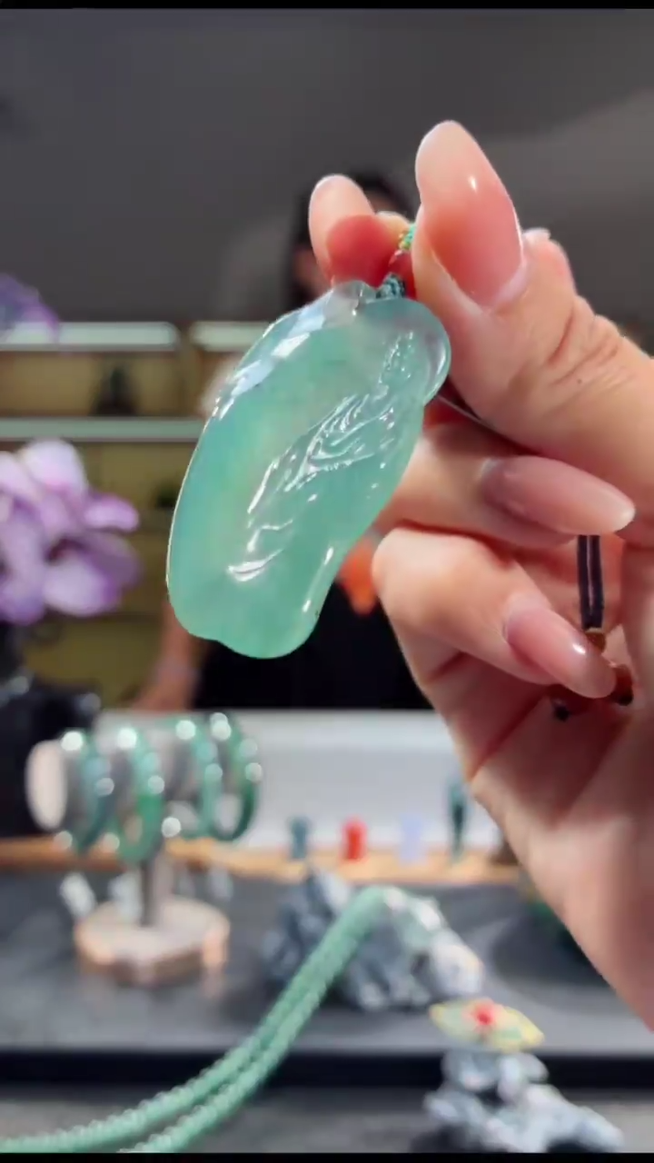 吊坠(不含链)未镶嵌翡翠观音