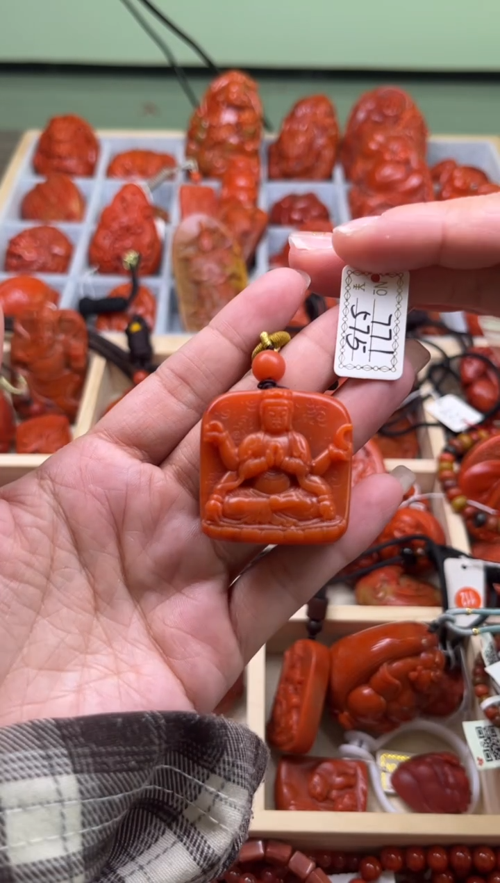 【闪购商品】南红玛瑙珠宝奇石未镶嵌771