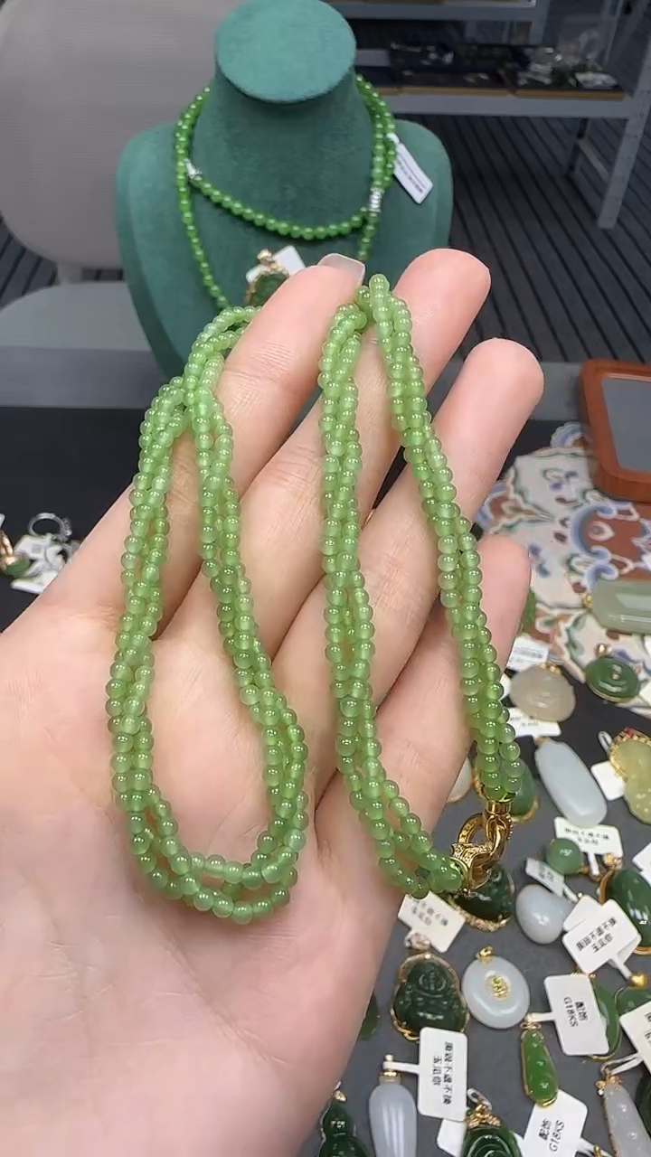 未镶嵌和田玉挂件1