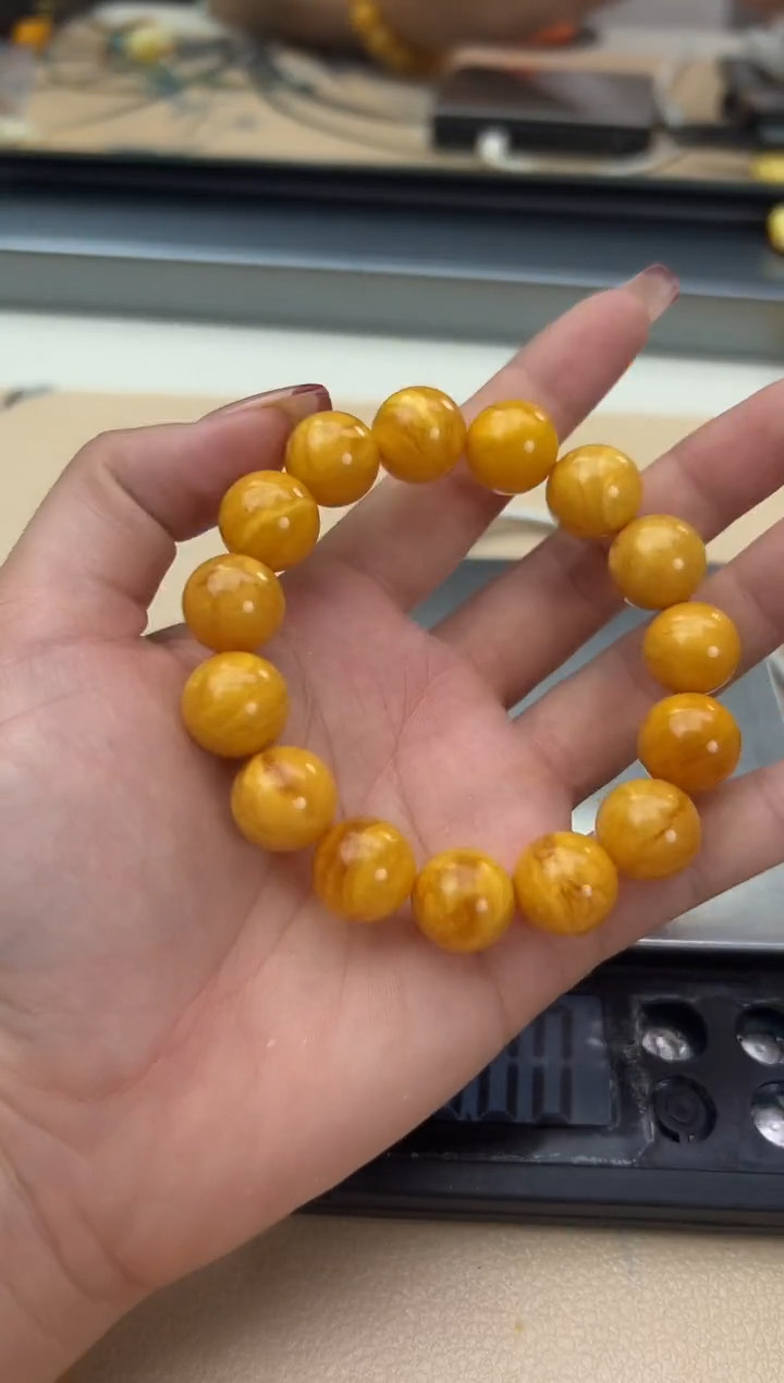 【闪购商品】琥珀裸石未镶嵌蜜蜡手串