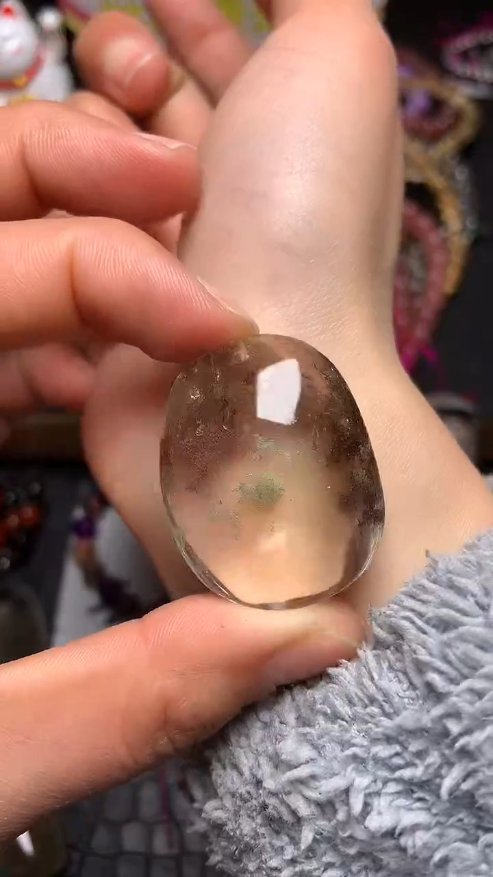 【闪购商品】水晶吊坠(赠链)未镶嵌     249