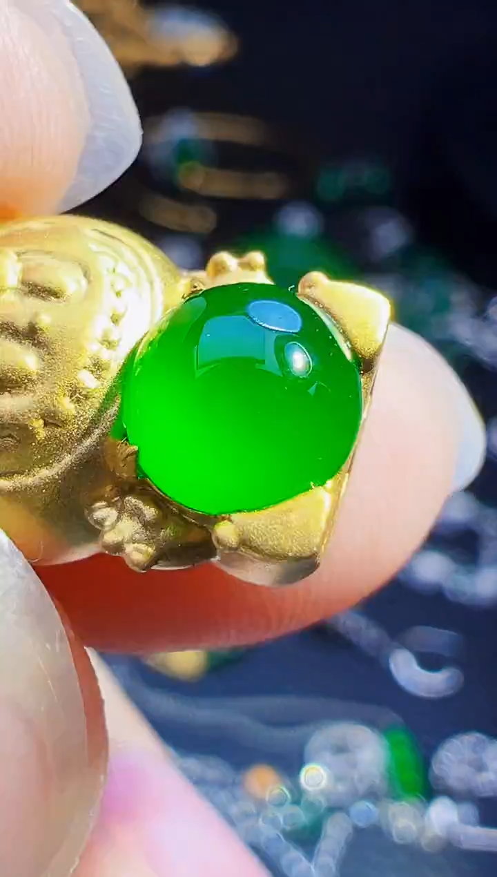 颈饰18K金镶嵌翡翠M*-翡翠