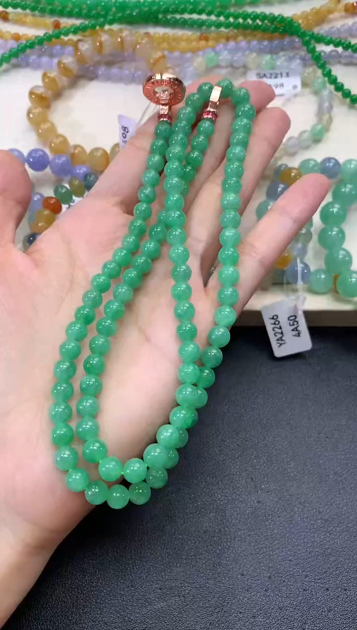 【闪购商品】翡翠颈饰未镶嵌w172        