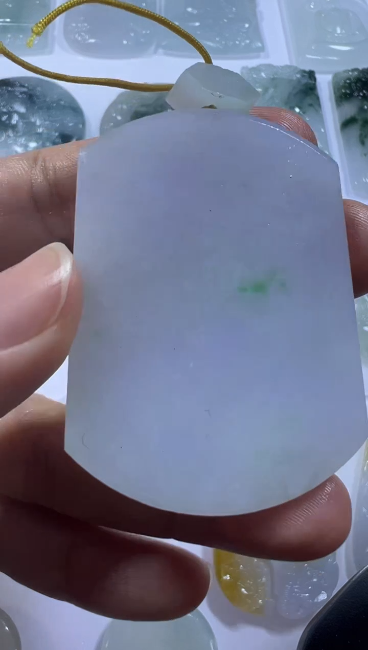 未镶嵌定制翡翠牌子