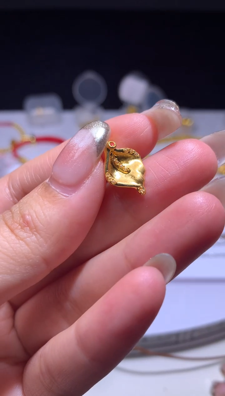 手链18K金多样性发其一
