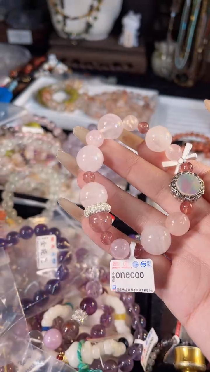 【闪购商品】水晶手链未镶嵌多样性发货其一