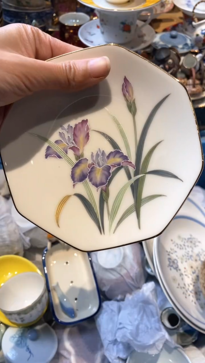 瓷片保谷紧制杜若瓷器哈哈哈哈哈哈哈哈