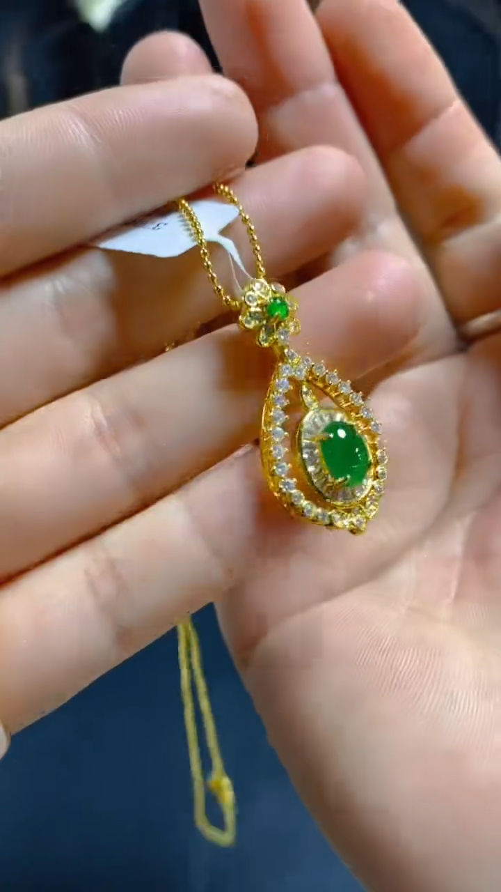 【闪购商品】翡翠吊坠(赠链)未镶嵌0732943609多样性发一