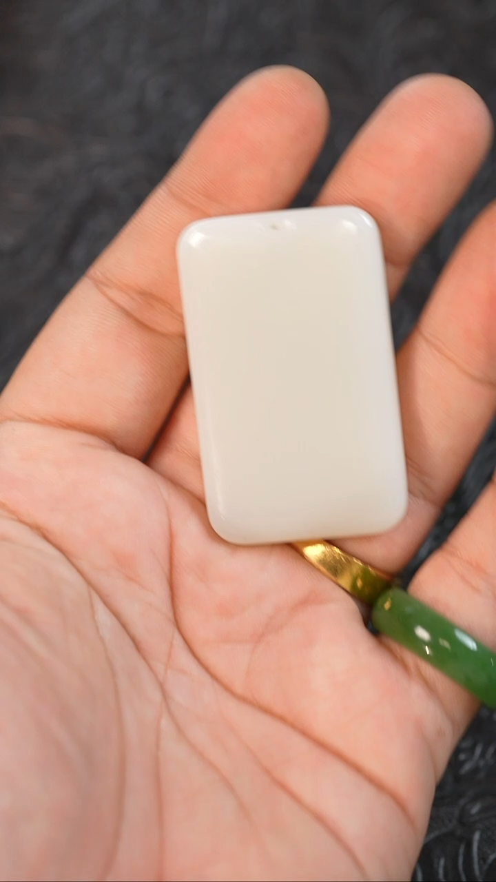 吊坠(不含链)未镶嵌和田玉多样性发一件THTY6320