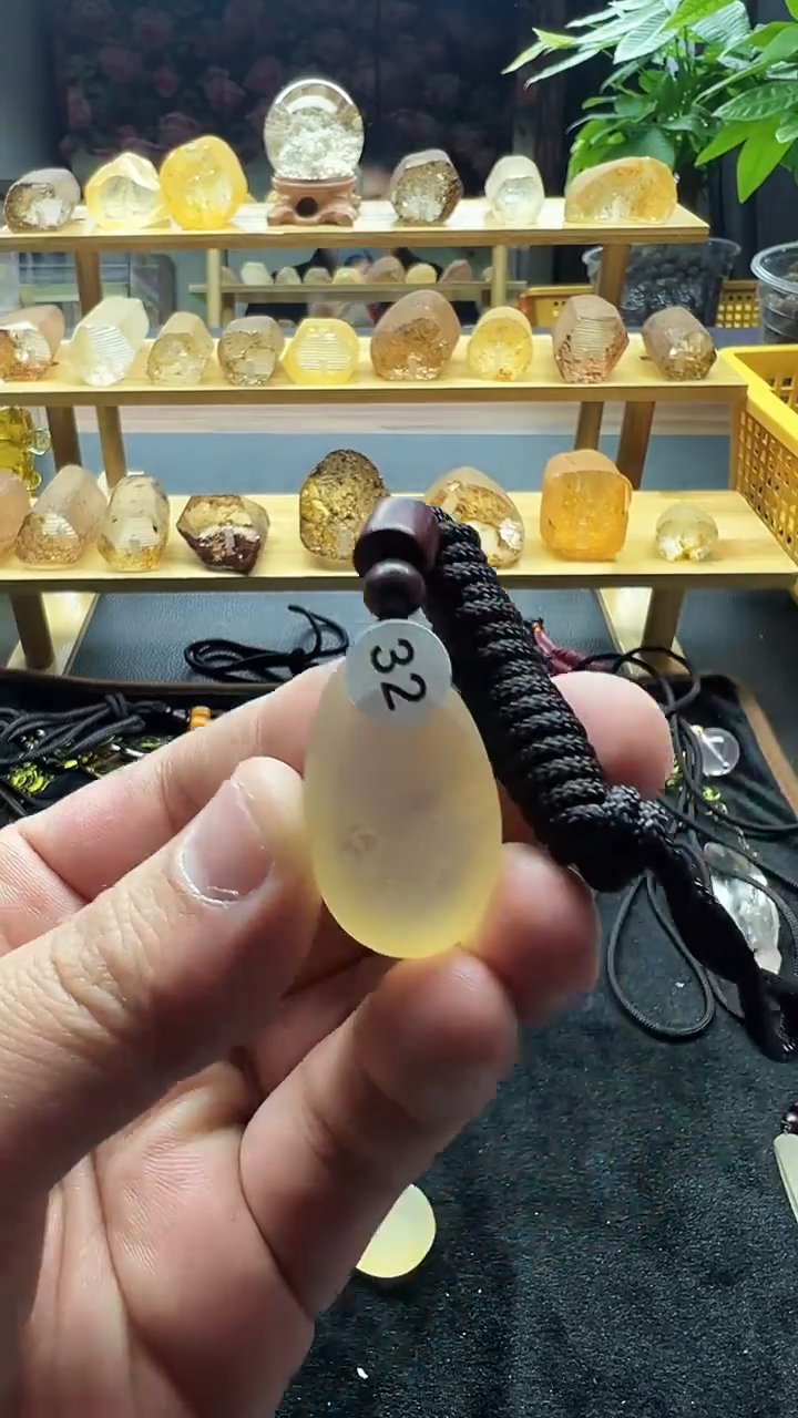 未镶嵌珠宝半成品水晶32