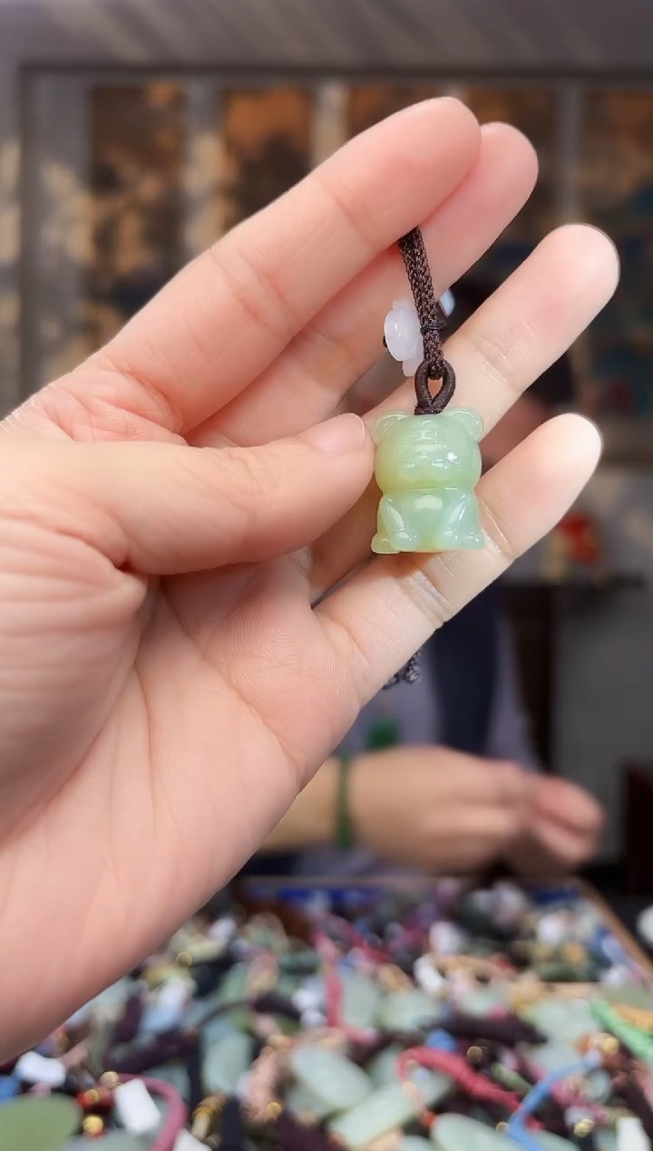 【闪购商品】和田玉挂件未镶嵌拍一发一