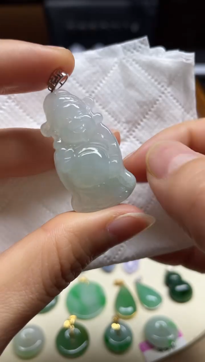 【闪购商品】翡翠颈饰18K金镶嵌财神爷