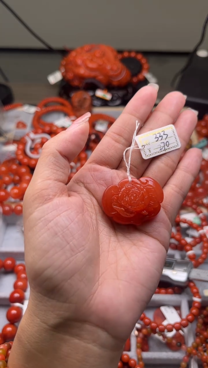 【闪购商品】南红玛瑙珠宝奇石未镶嵌333