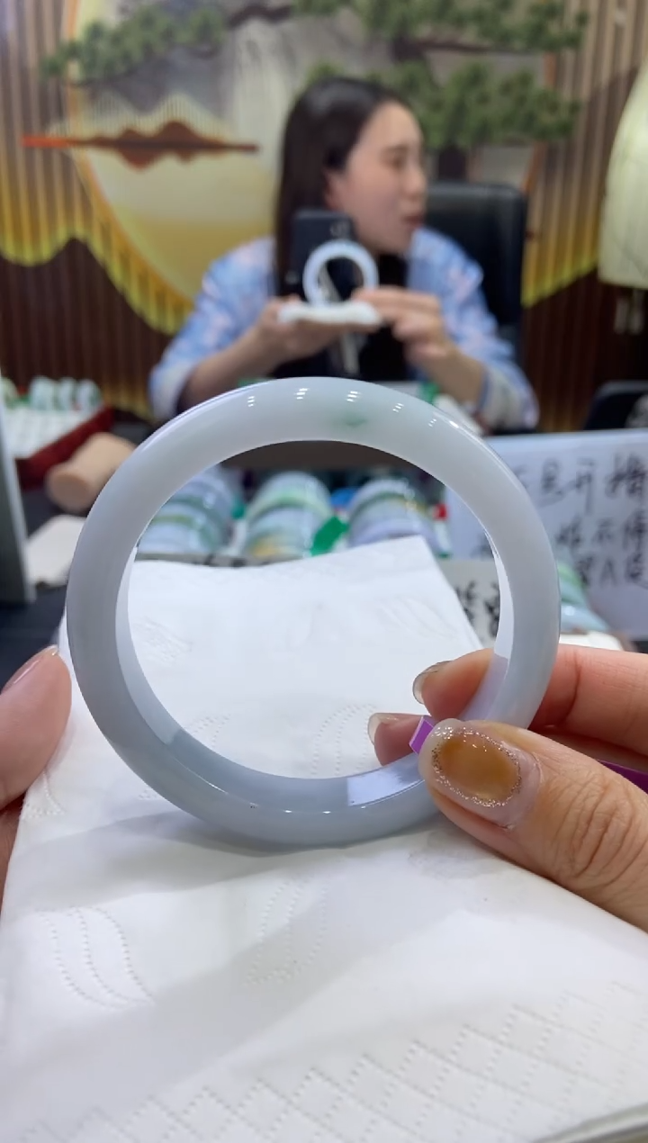 未镶嵌手镯翡翠糖*10007107