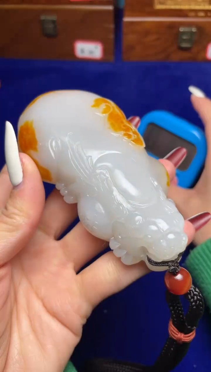 未镶嵌和田玉把件流*和田玉