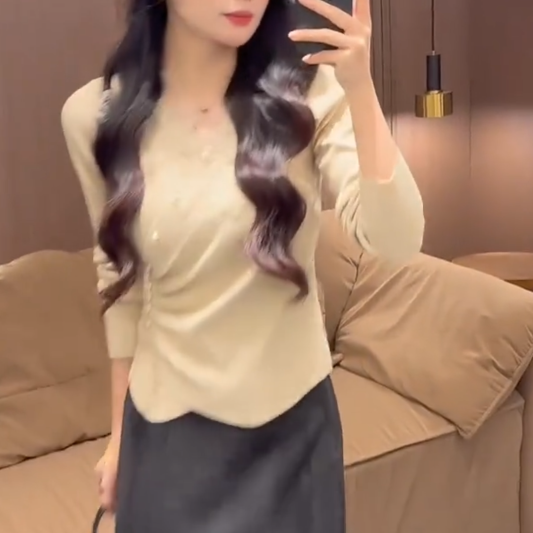 法式蕾丝拼接交叉v领长袖针织衫女秋冬新款设计感掐腰打底衫上衣