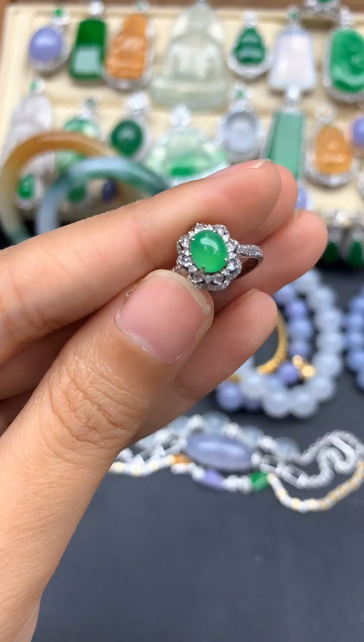 翡翠戒指18K金镶嵌236-春日珠宝