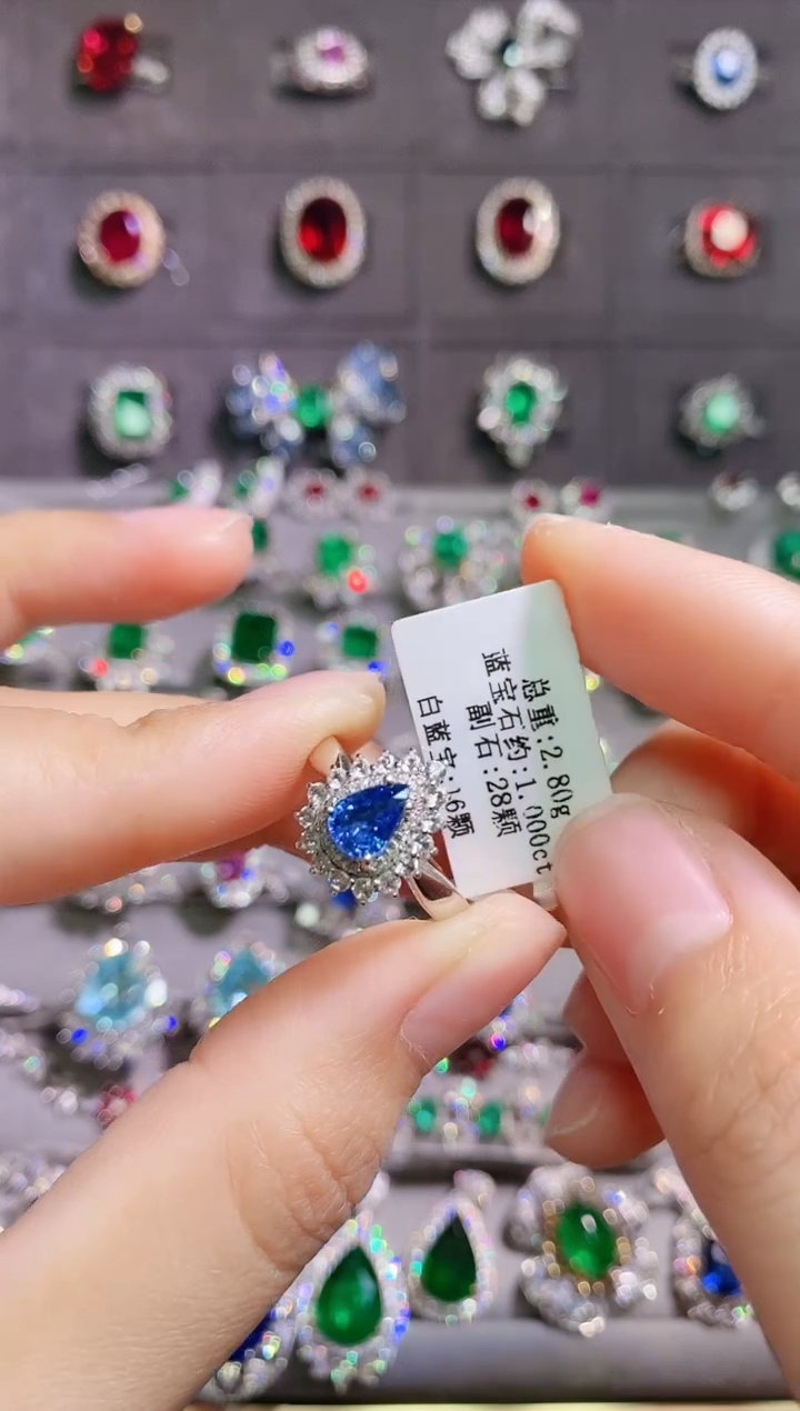 【闪购商品】蓝宝石18K金戒指18K金镶嵌--