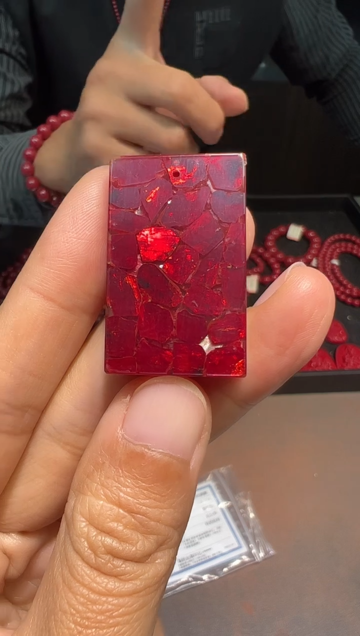 天然辰砂晶体无事牌