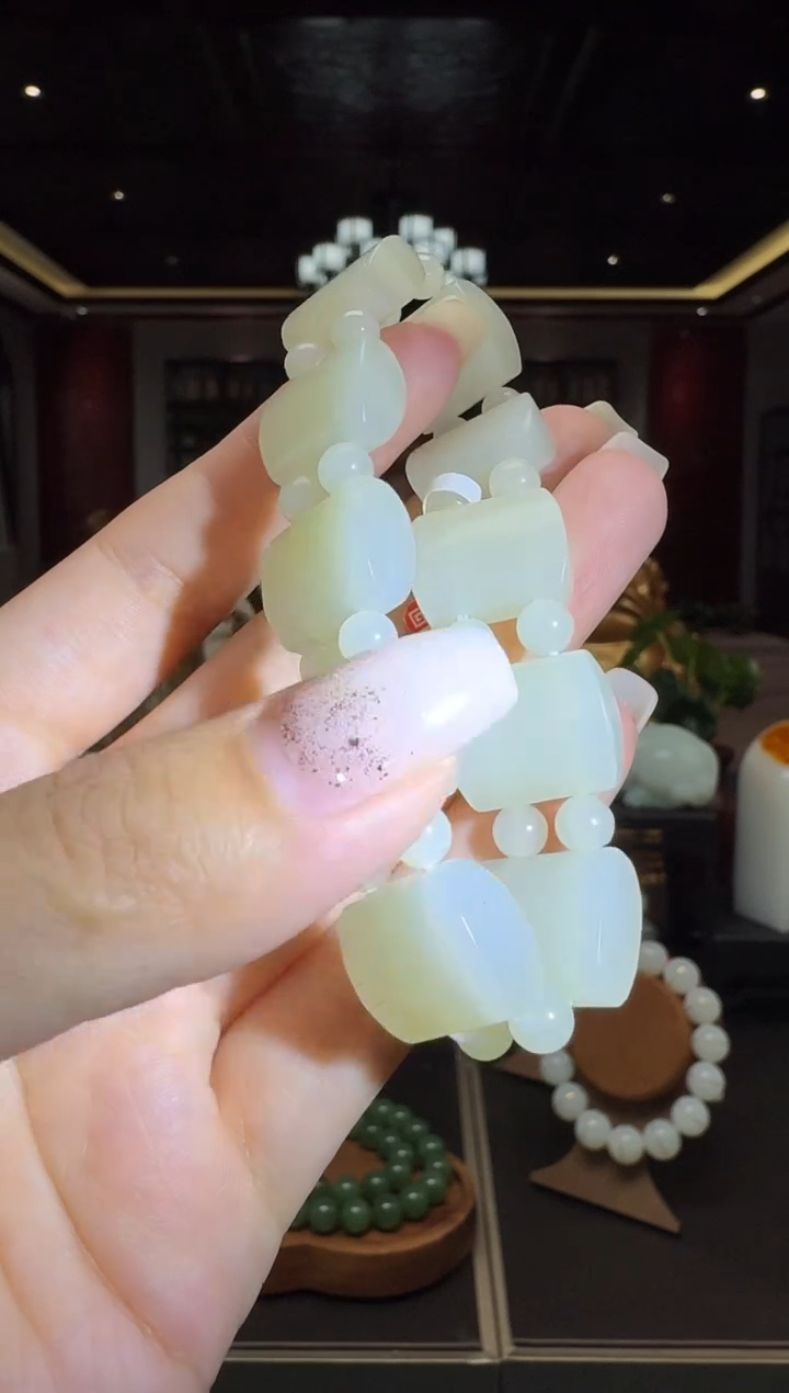 未镶嵌和田玉挂件hsl