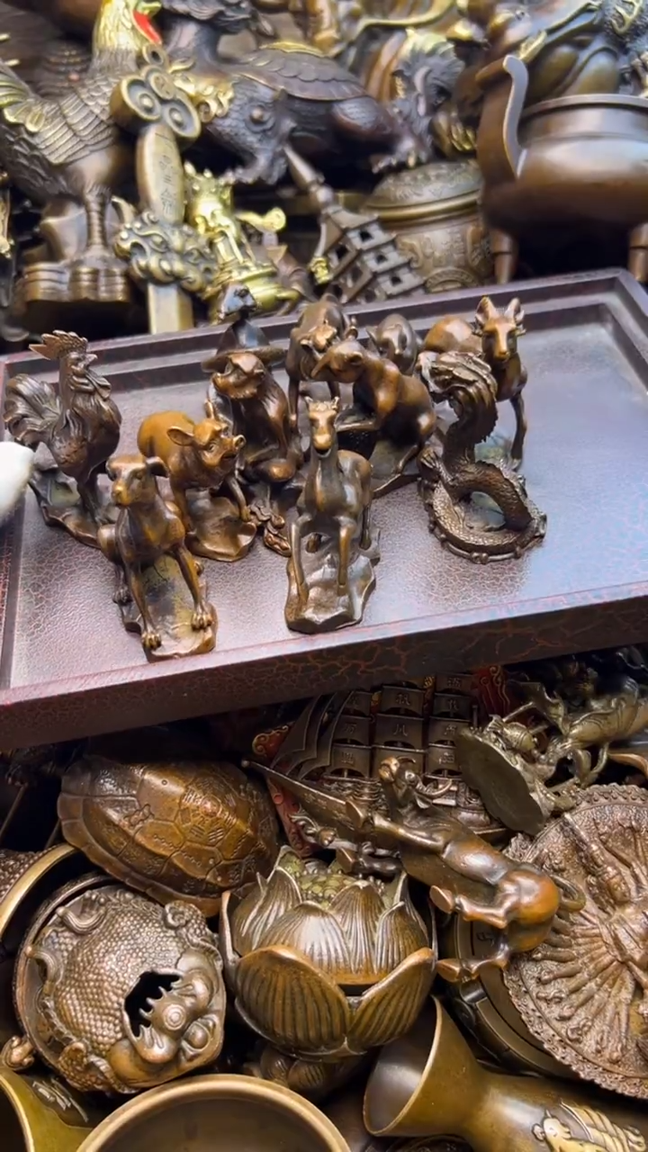 精美铜器，点击下单