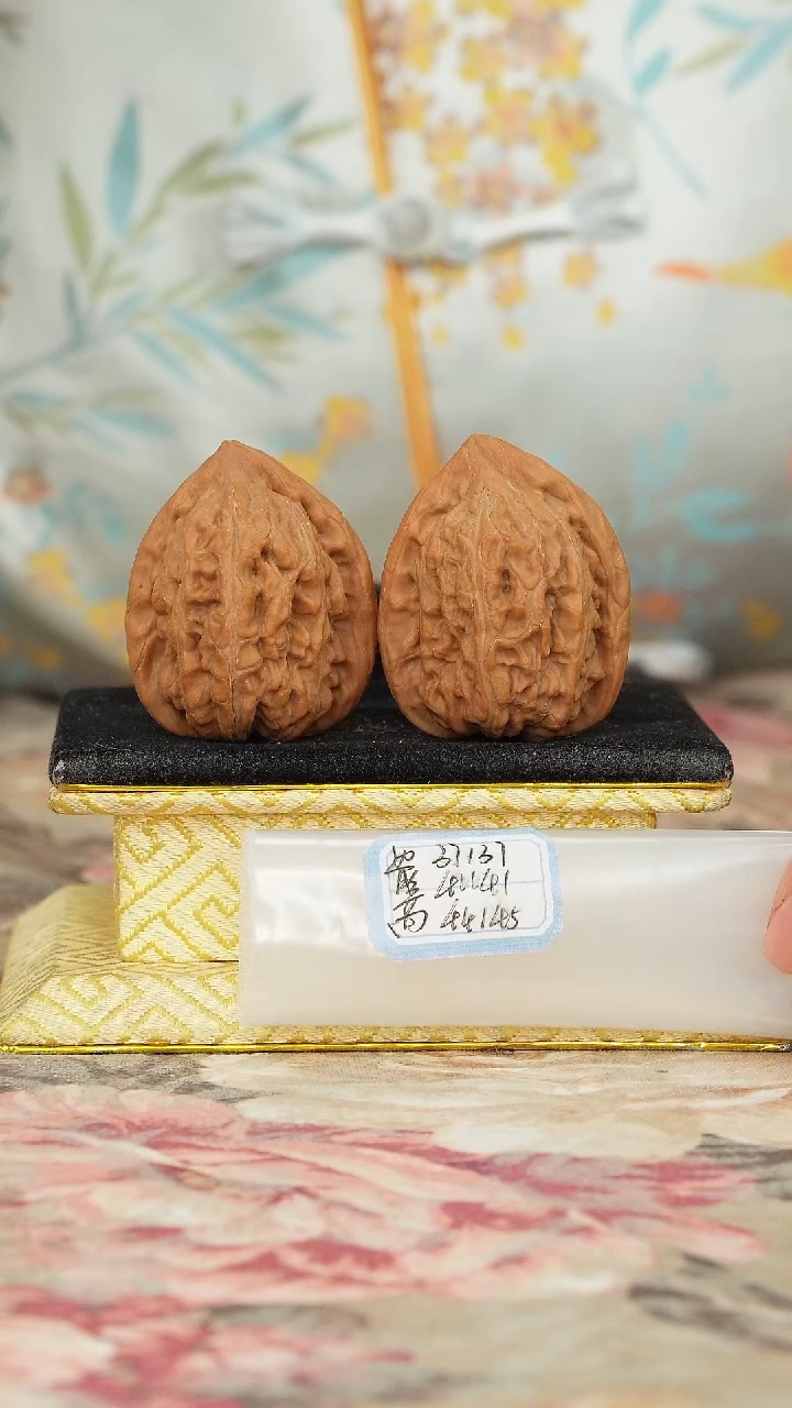 【闪购商品】文玩核桃把件赤龙鸡心