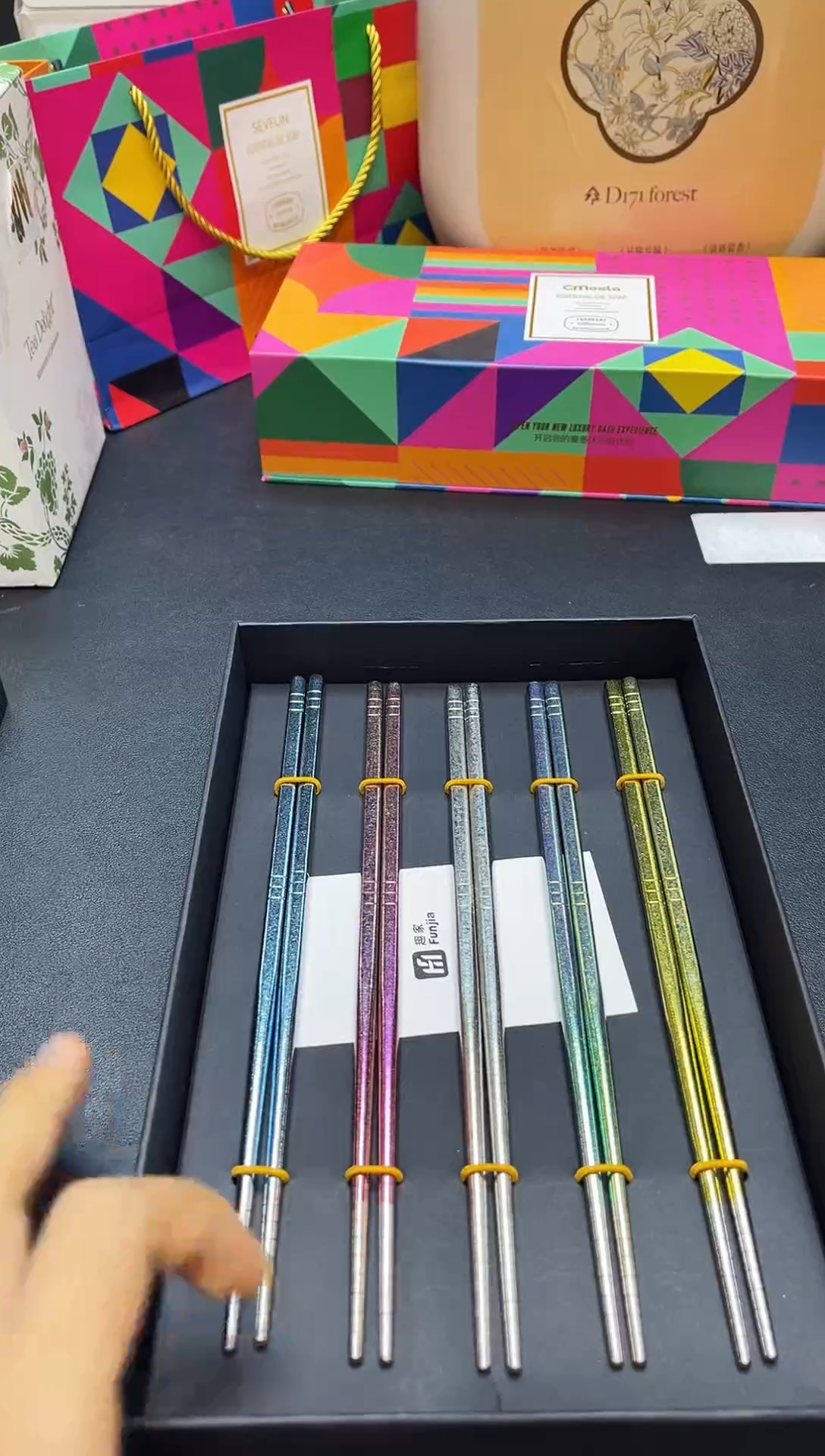 瓷片我又回来了全部漏@@WE1781