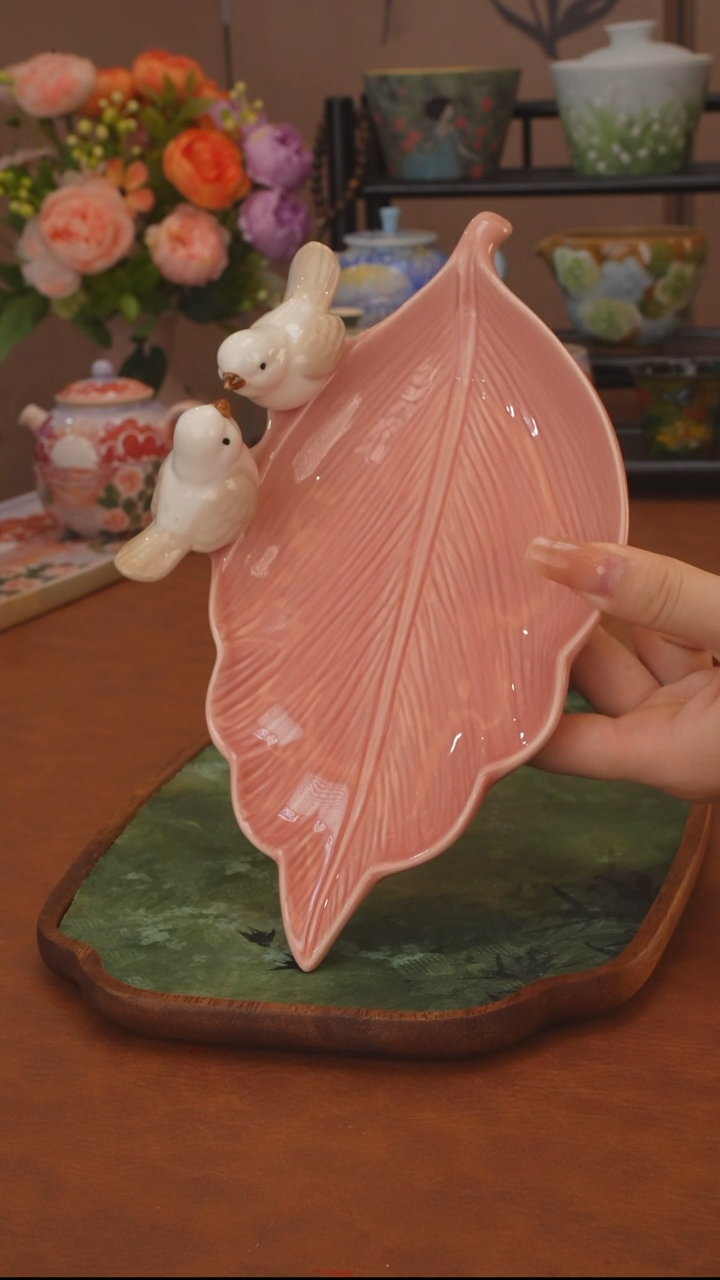 福利品 粉色叶子果盘