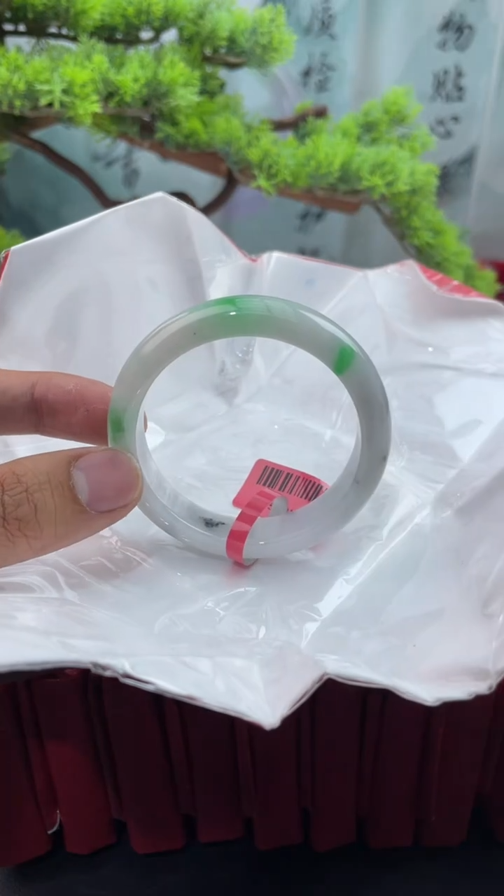 【闪购商品】翡翠手镯未镶嵌7翡翠手镯