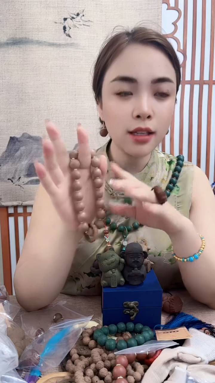 鹅梨帐中香18颗手持