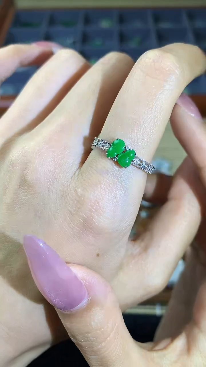 【闪购商品】翡翠戒指18K金镶嵌葫芦戒指ccy