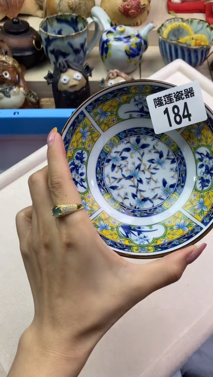 瓷片隆莲瓷器欢迎大家