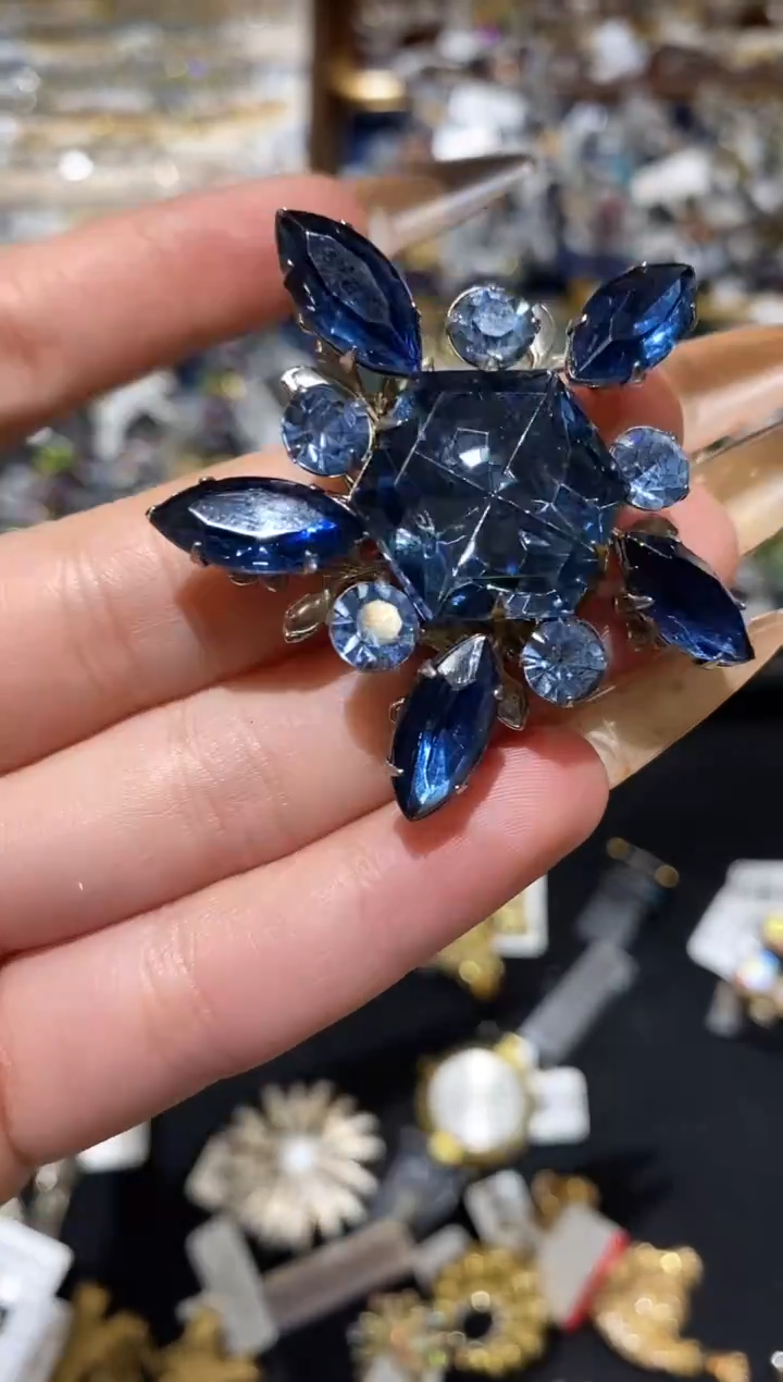 纯铜合金琉璃楚楚珠宝中古甄选不退换