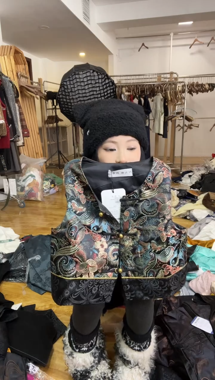 S码         95斤  马甲