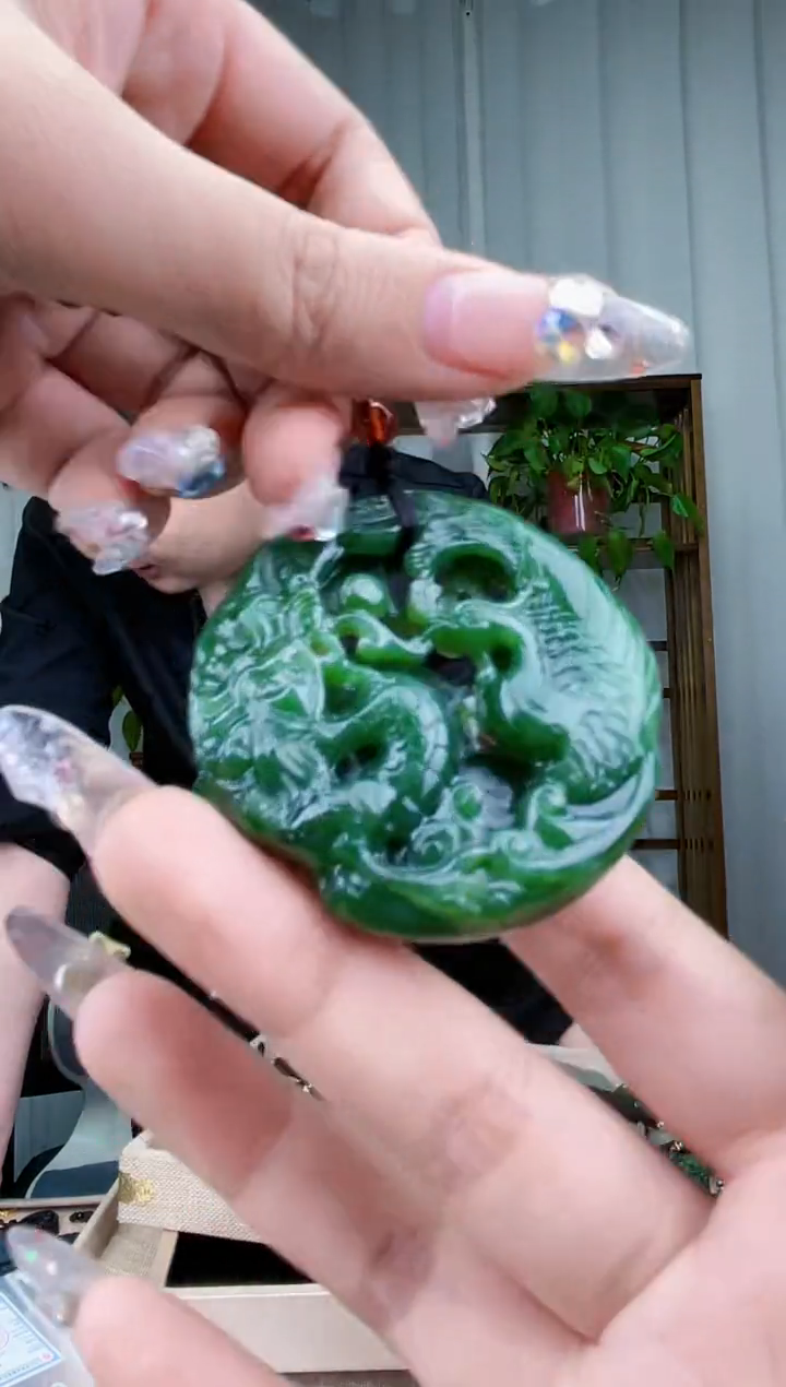【闪购商品】和田玉挂件未镶嵌拍一发一，多样性发货！