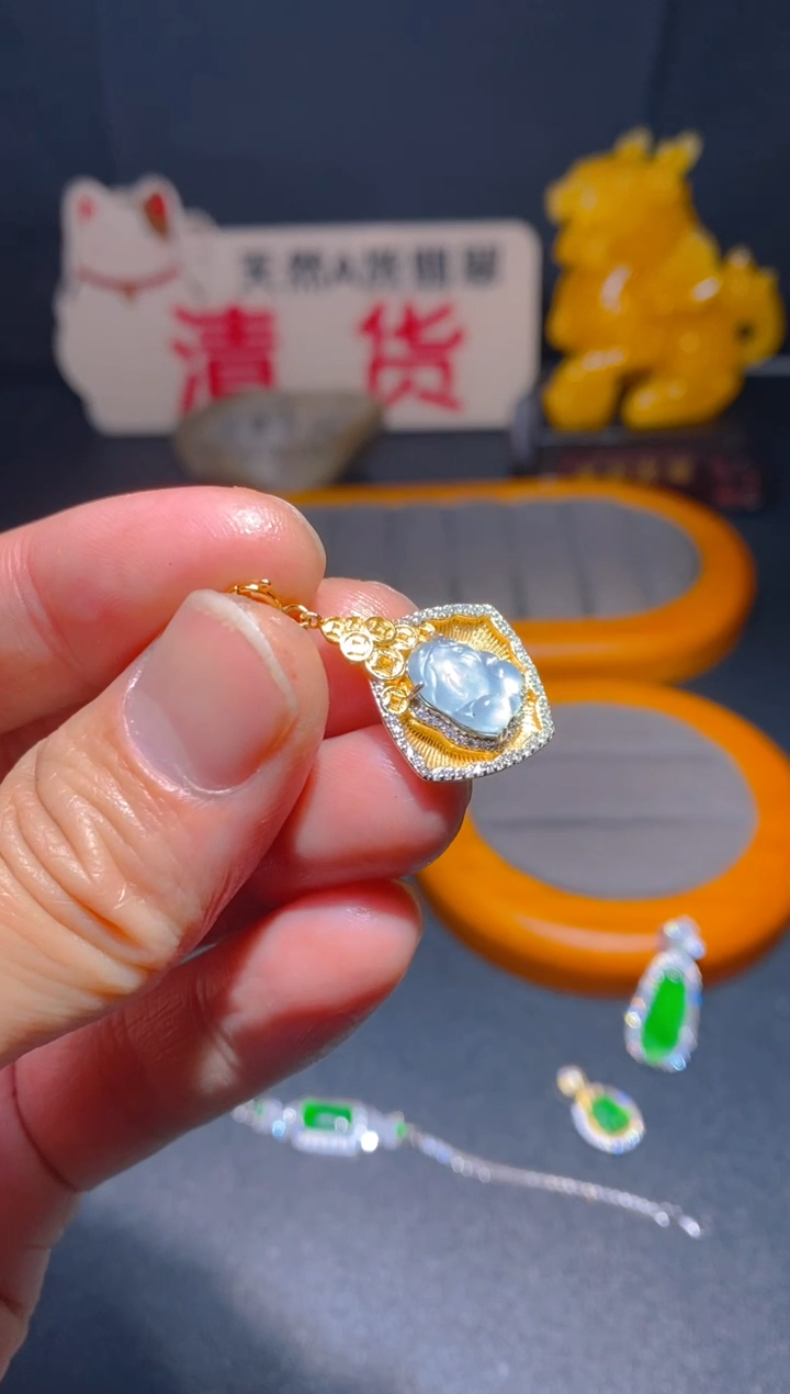 【闪购商品】翡翠耳饰未镶嵌翡翠