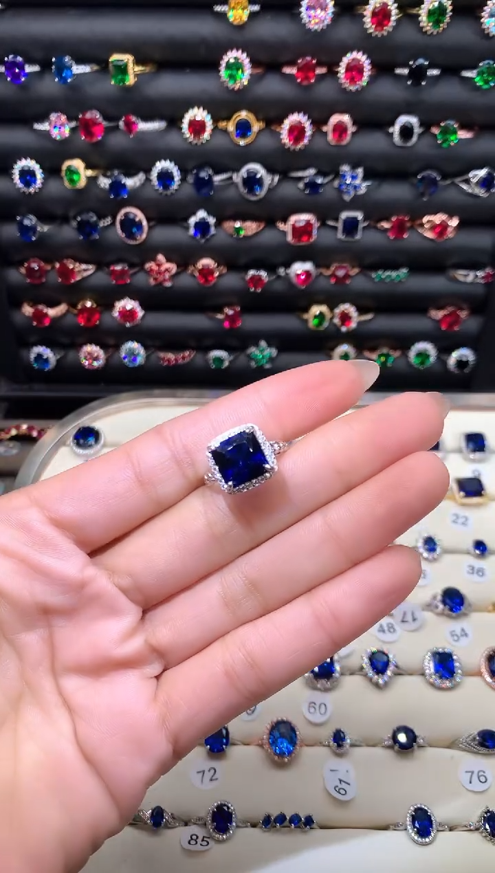 【闪购商品】蓝宝石戒指银S925镶嵌10